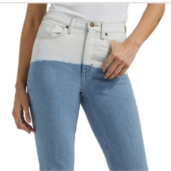 Lee Women’s Out to Sea High Rise ombre tie-dye effect Flare Jeans size 27x33 new - Picture 1 of 5